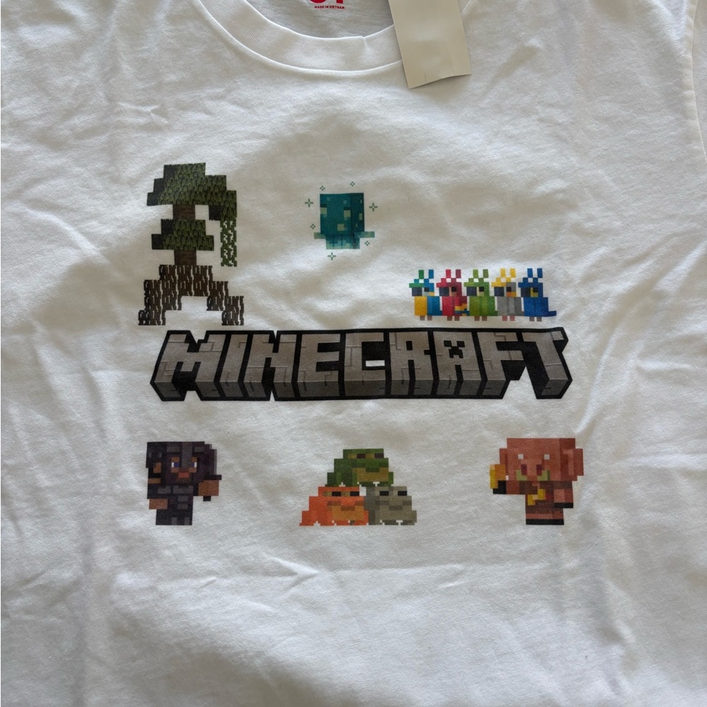 Customized Minecraft T-Shirt Size Men’s M - Picture 4 of 4